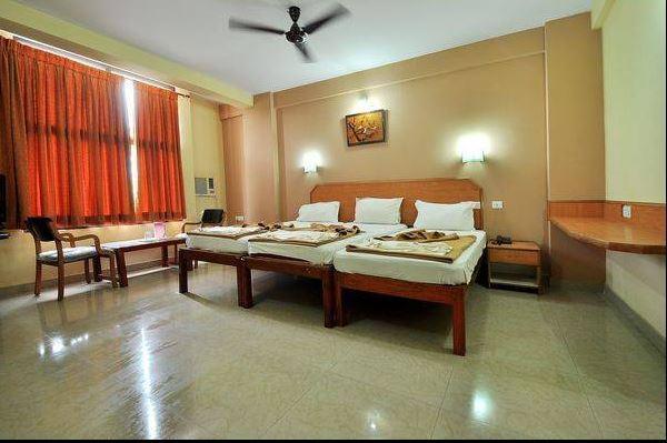 Sreeya Comforts Mysore Exterior foto